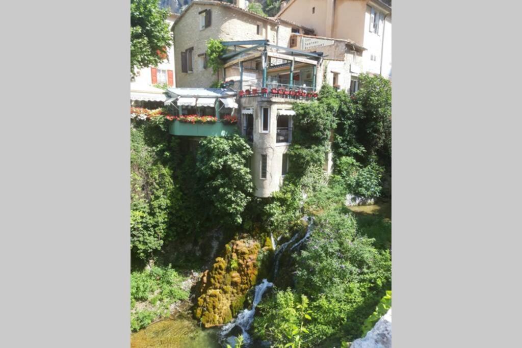 Lou paradiú du verdon Allemagne-en-Provence Exterior foto
